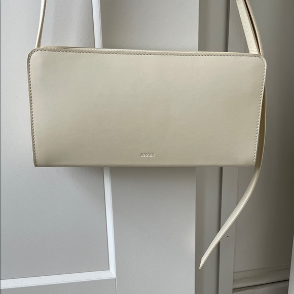 Arket Cream Women's Shoulder Bag - Picture 2 of 14